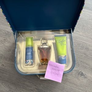 Taylor by Taylor Swift Suitcase Gift Set. BRAND NEW, SEALED.
